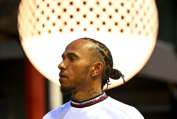 Fernando Alonso issues frank Lewis Hamilton F2 claim as new Mercedes deal announced