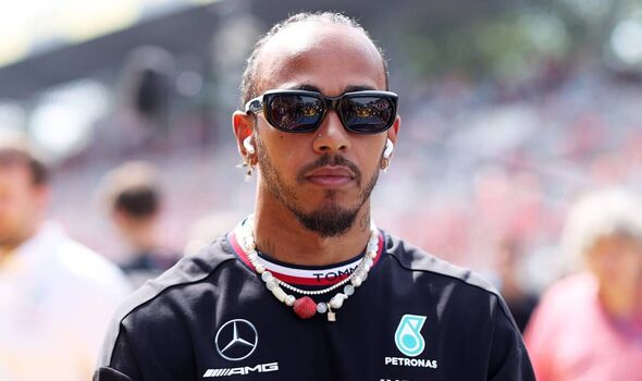 Lewis Hamilton hit with legal demand to give up 2008 F1 world title in latest Massa twist Lewis Hamilton hit with legal demand to give up 2008 F1 world title in latest Massa twist