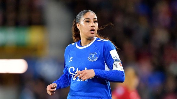 Gabby George: Everton defender in talks over Man Utd move as Marc Skinner's side search Ona Batlle replacement Gabby George: Everton defender in talks over Man Utd move as Marc Skinner's side search Ona Batlle replacement