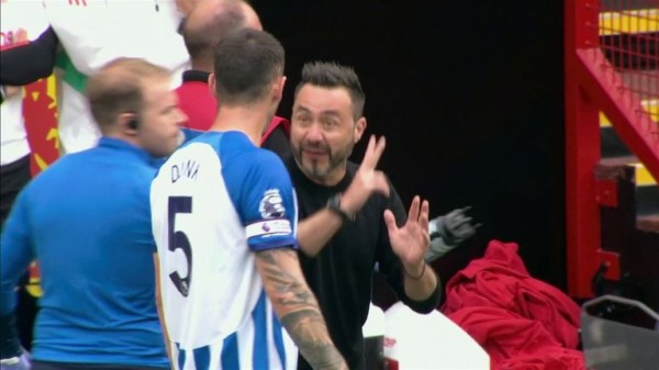 Jamie Carragher: How 'out-of-this-world' Brighton figured out Man Utd thanks to Roberto De Zerbi's tactical switch Jamie Carragher: How 'out-of-this-world' Brighton figured out Man Utd thanks to Roberto De Zerbi's tactical switch