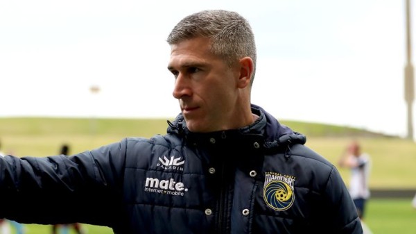 Nick Montgomery named Hibernian head coach on three-year deal 